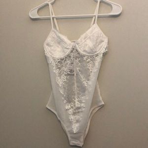 White Fox Boutique - Kim Bodysuit White